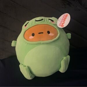Smoko Green mochi Plush Frog Toy new! 11 by 8 inches